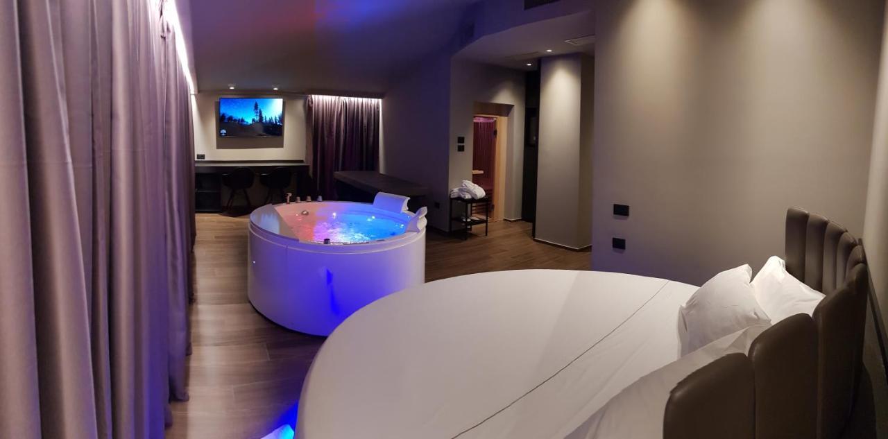 Leoni Hotel & Private Spa شيتا سانت أنجيلو المظهر الخارجي الصورة