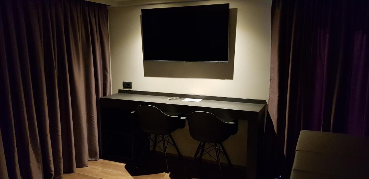 Leoni Hotel & Private Spa شيتا سانت أنجيلو المظهر الخارجي الصورة